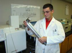 Hydrocarbon Analysis in Laboratory